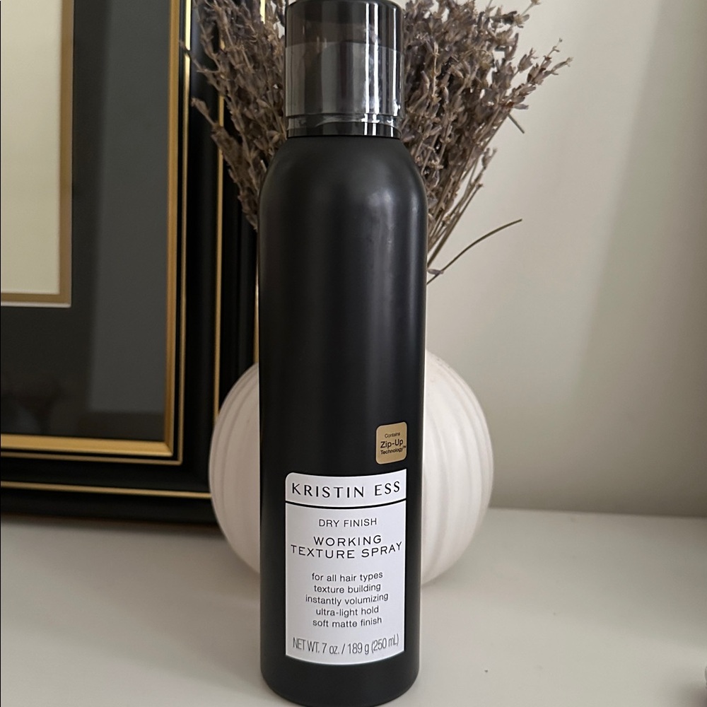 Kristin Ess Working Texture Spray